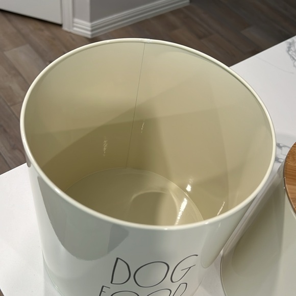 Rae Dunn🐾 DOG FOOD & TREATS PLEASE - Picture 4 of 16